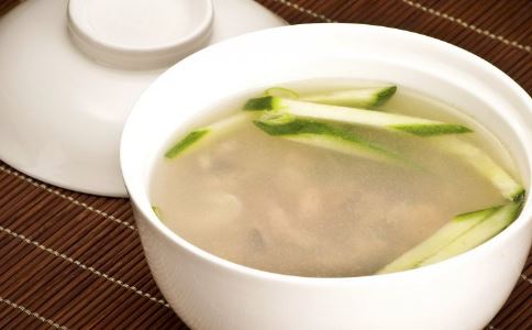 夏季需解暑 多喝3款養生粥 夏季如何解暑 解暑喝什么粥 解暑吃什么好