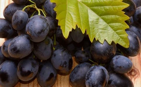 夏季需解暑 多喝3款養生粥 夏季如何解暑 解暑喝什么粥 解暑吃什么好