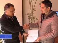 我縣一個體戶熱心愛心助學(xué)