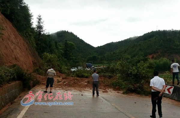 面對洪災 寧化干群積極開展生產自救