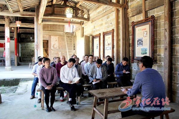 李平生深入黨建聯(lián)系點宣講黨的十九大精神