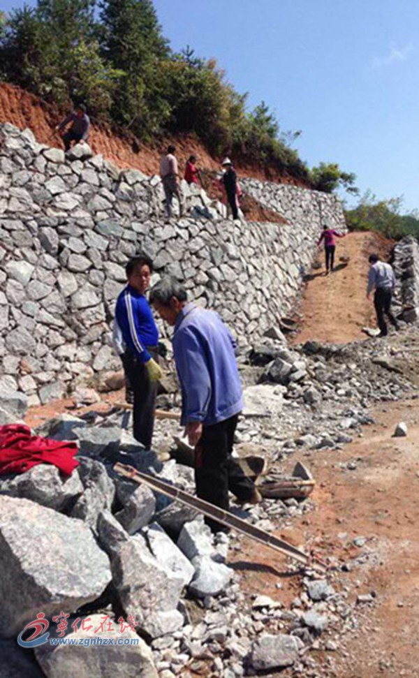 寧化對清代書法家伊秉綬墓進行重修