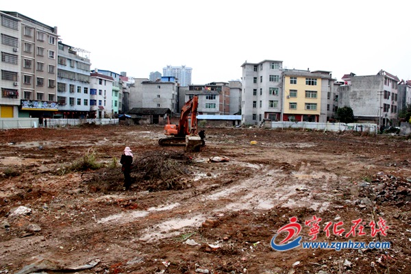 城區朝陽農貿市場開工建設