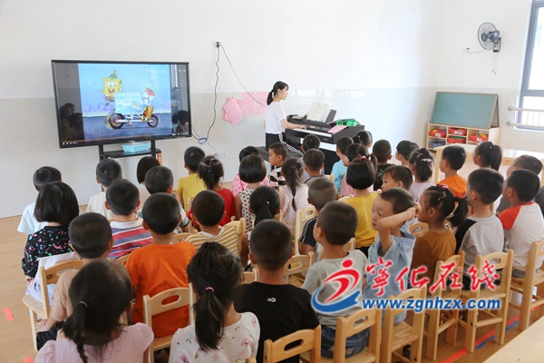 一所農村幼兒園崛起的背后