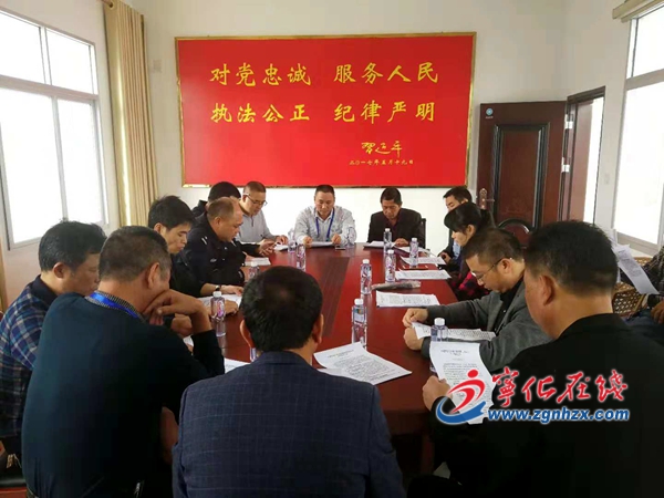 石壁鎮人大主席團組織代表開展視察工作