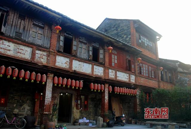 美麗鄉村建設帶動特色旅游 平和蔡家古堡迎新生