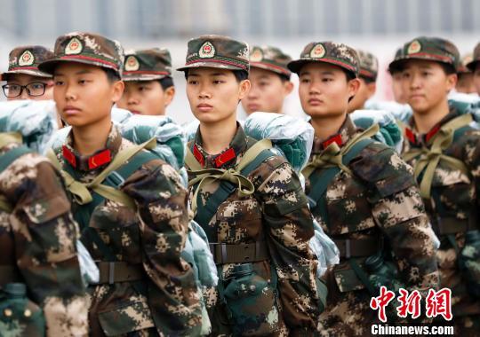 武警福建省總隊開展新兵野營大拉練