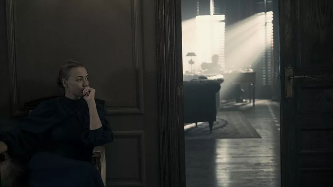 《使女的故事（第二季）》（&nbsp;The Handmaid‘s Tale Season 2，2018）劇照。