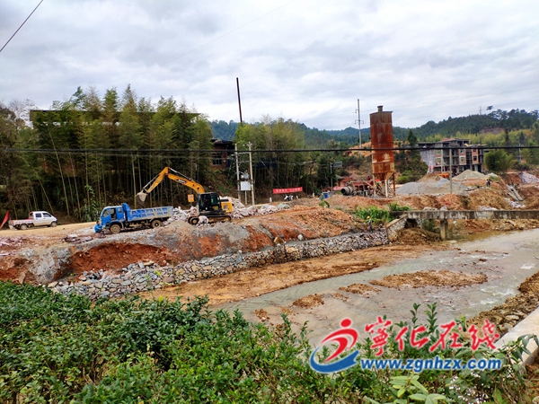 寧化安樂鎮謝坊至洋坊防洪堤建設項目開工