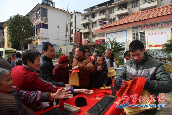 木活字印刷術(shù)“三下鄉(xiāng)”現(xiàn)場(chǎng)受青睞