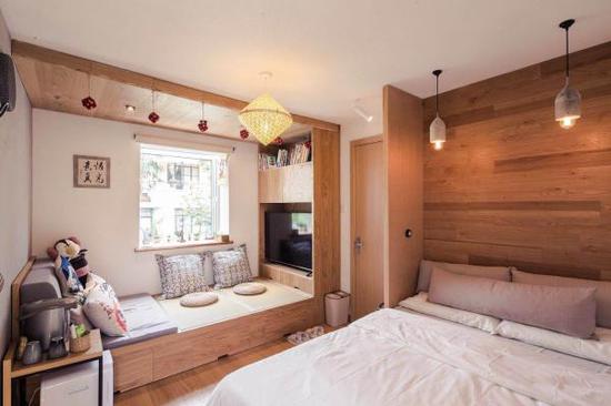 木木在上海靜安寺地區的一套短租房。