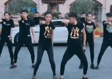 牌牌琦的社會搖