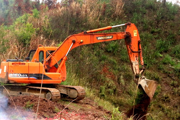 寧化泓鑫高科高級陶瓷原料提取項目開工
