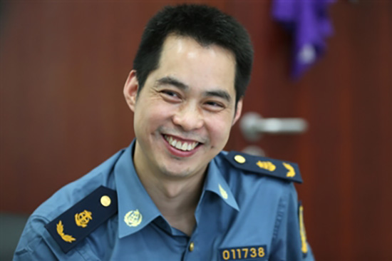 現(xiàn)為成都市交通運輸委員會政工科科長的魏建紅。成都商報 圖