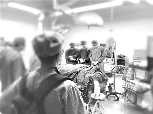 孩子爸爸的心臟會一直跳動 另一種形式延續(xù)父愛