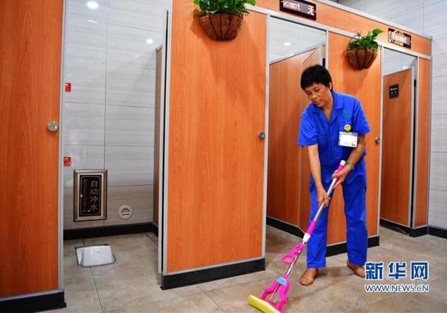 福州建立“公廁長”制 城市“尬點”變亮點