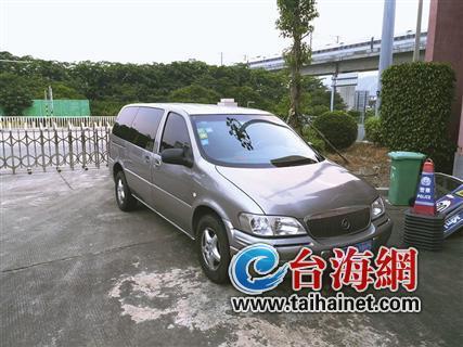 一車主利用“大車小標”手法多次逃費終被識破