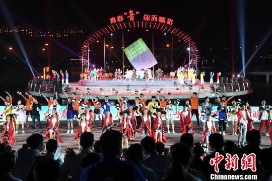 2000多名兩岸青年福州攜手同心大聯歡