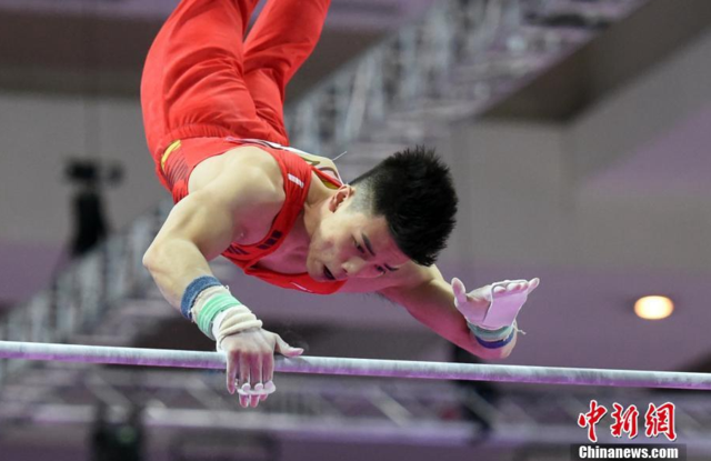 雅加達(dá)亞運(yùn)會林超攀奪體操男子個人全能金牌 