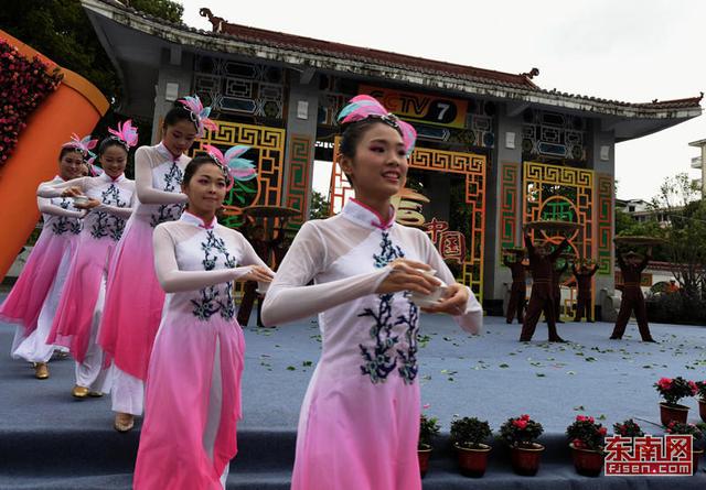 2000多名兩岸農民齊聚一堂 載歌載舞共慶豐收