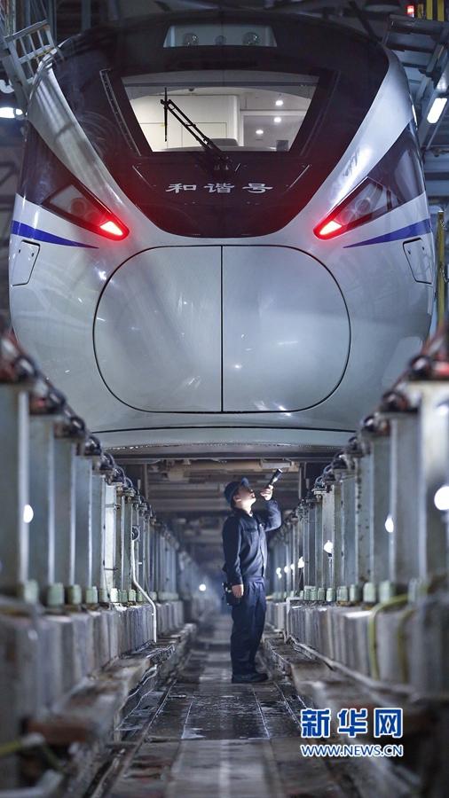 福建：“陸地航母”整裝待發(fā)迎接春運