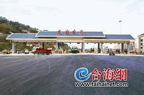 廈蓉高速改擴建工程通車 告別14公里長下坡危險