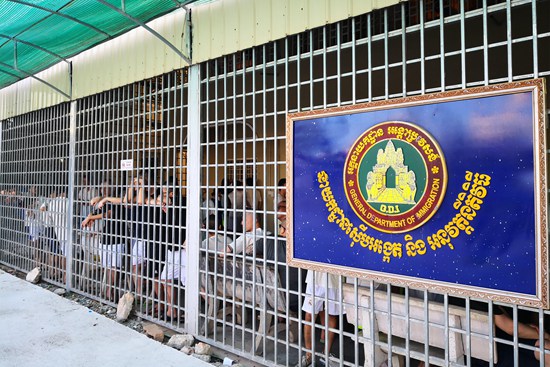 揭秘“殺豬盤”:培養(yǎng)感情為“養(yǎng)豬” 卷錢消失是“殺豬”