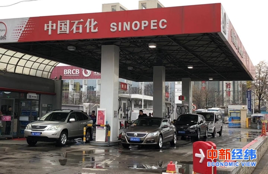 年內13漲要來？國內油價或踩線上調 加滿一箱多花2.5元