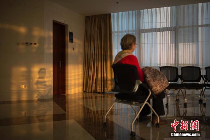 對家暴說不！多國游行發聲 法國推一攬子措施