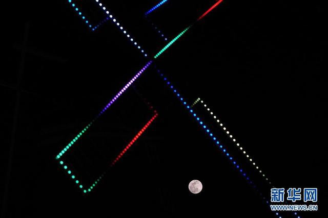 “超級月亮”遇佳節 元宵滿月更“圓滿”