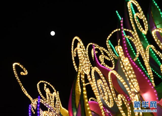 “超級月亮”遇佳節 元宵滿月更“圓滿”