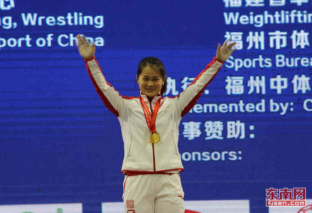 2019年舉重世界杯馬尾舉辦 鄧薇破三項世界紀錄獲金牌