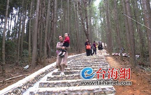 華安新增一處網紅打卡景點 廢棄礦坑變身“高顏值”地質公園