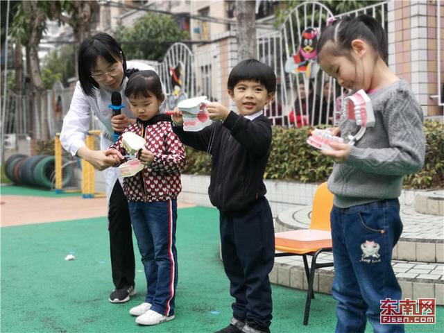世界口腔健康日：“牙天使”來到幼兒園 