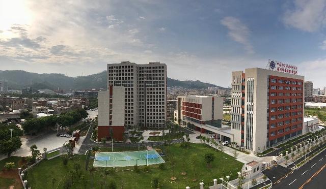 泉州裝備制造研究所：荒地上崛起的科技高地