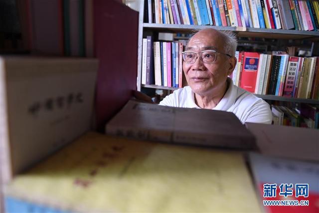 老教授的鄉(xiāng)村書香夢