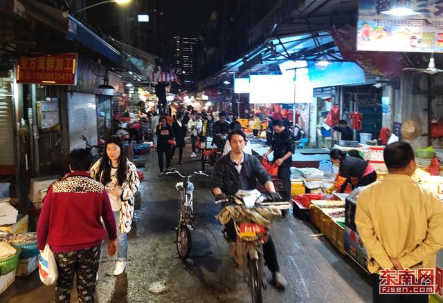 夜游廈門八市 感受市井煙火氣息