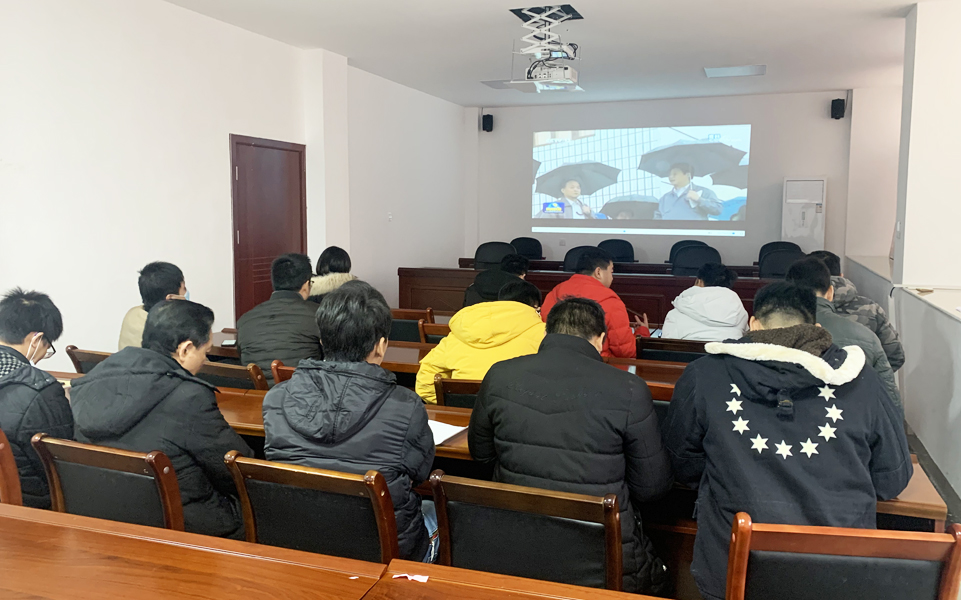 寧化組織收看央視《新聞聯(lián)播》“三明實(shí)踐”系列宣傳報(bào)道，廣大干群反響熱烈