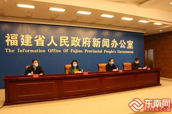 春運以來福建累計發(fā)送旅客2944.5萬人次 全省各查驗站累計檢查入閩車輛26.1萬輛