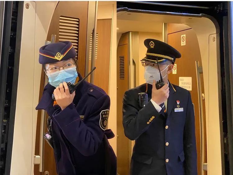 南征北戰，一趟車的不同使命