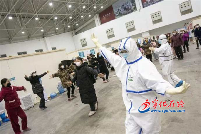 “勇士還裝日可期”——聽戰“疫”護士張秋香講患者故事