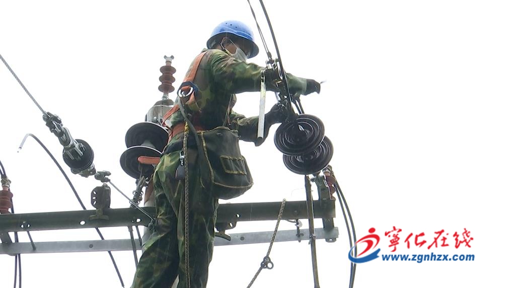 雷雨損毀線路，寧化供電公司快速搶修恢復(fù)供電