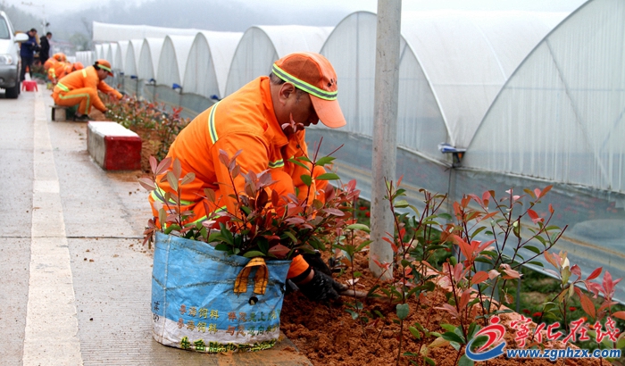 寧化：建設(shè)生態(tài)公路 助推美麗鄉(xiāng)村建設(shè)