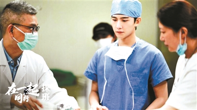 抗疫劇《在一起》熱拍 戴口罩演戲全憑眼神