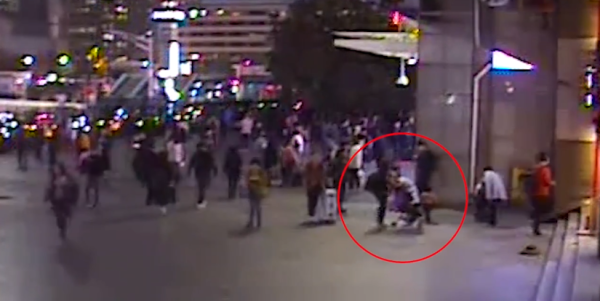 婦女在上海火車站拐騙女童為何判一年半？辦案法官、律師詳解