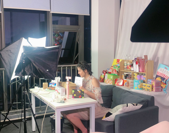 直播帶貨成年輕人就業風口？業內:有創意易冒出來