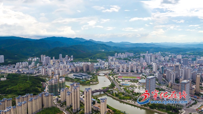 凝心聚力再攻堅 奮發崛起正當時