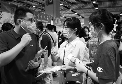 大學(xué)專業(yè)該怎么選？聽聽這些專業(yè)選擇故事，或許能給你啟發(fā)