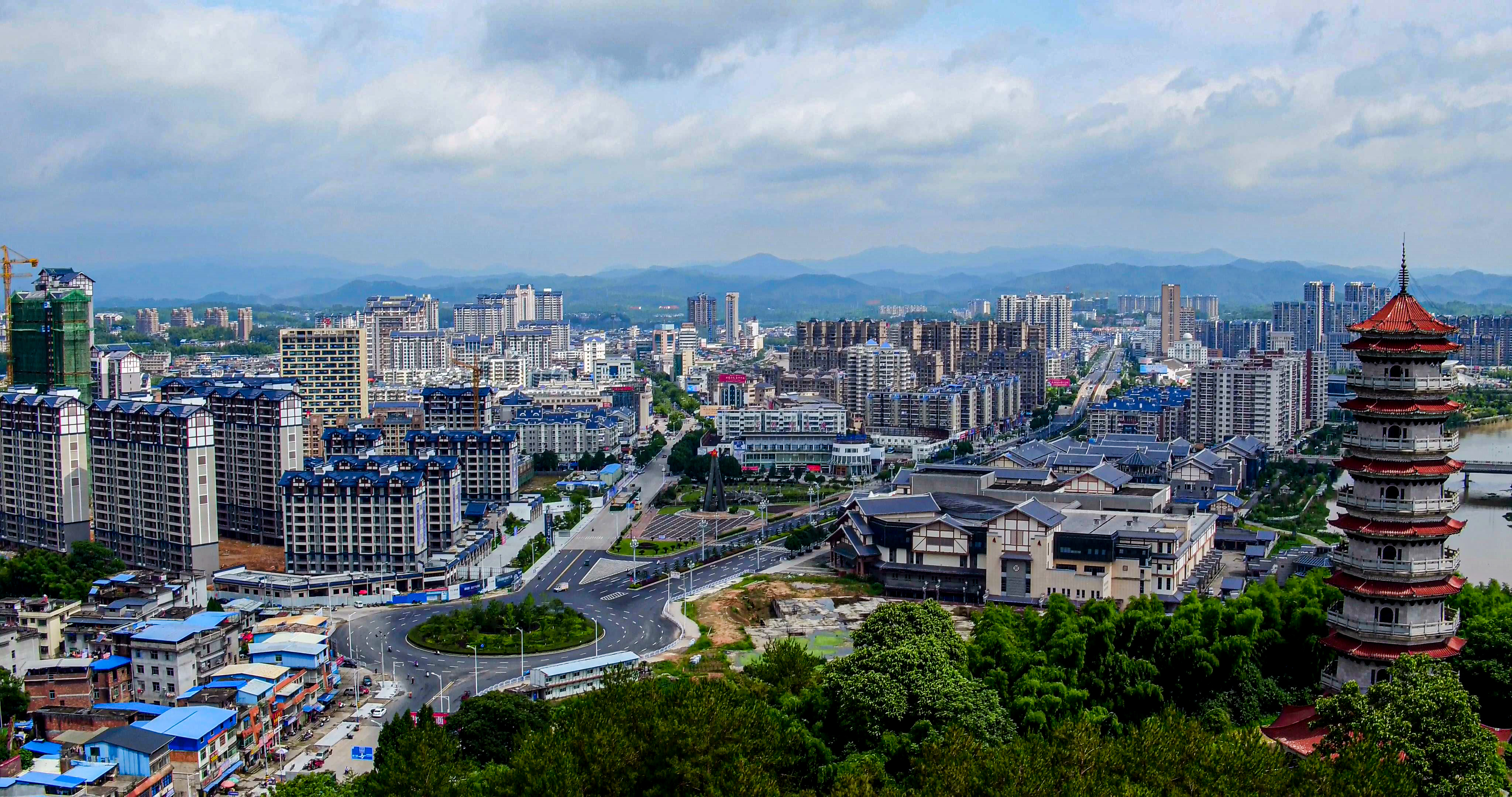 《三明日?qǐng)?bào)》城市名片專版！寧化：翠城美如畫 客家文明新