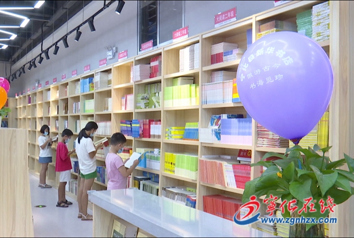 假期“新時尚”，寧化市民享受讀書樂趣